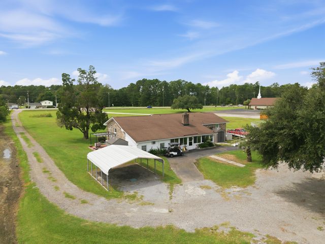 1922 S Live Oak Drive, Moncks Corner, SC 29461