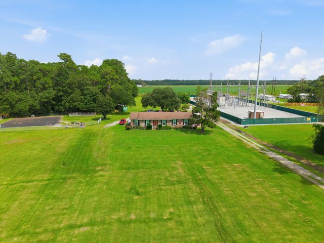 1922 S Live Oak Drive, Moncks Corner, SC 29461