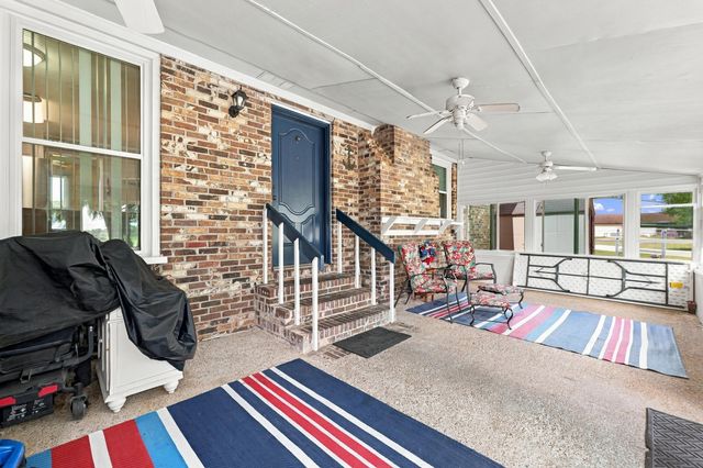 1922 S Live Oak Drive, Moncks Corner, SC 29461