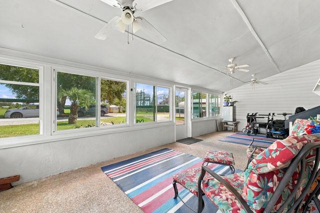 1922 S Live Oak Drive, Moncks Corner, SC 29461
