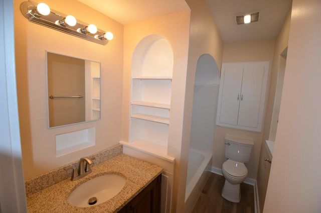 119 S Fourth STREET, Whitewater, WI 53190