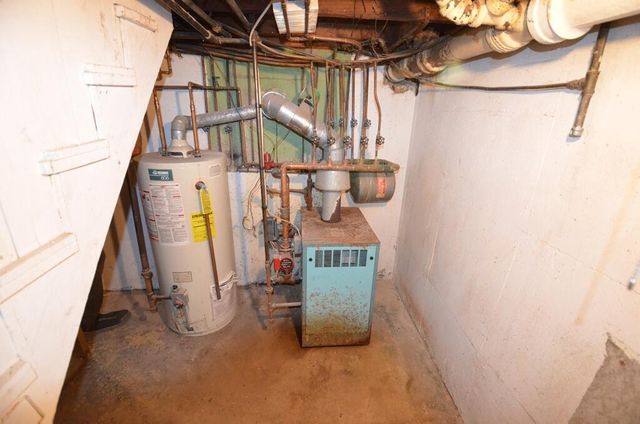 119 S Fourth STREET, Whitewater, WI 53190