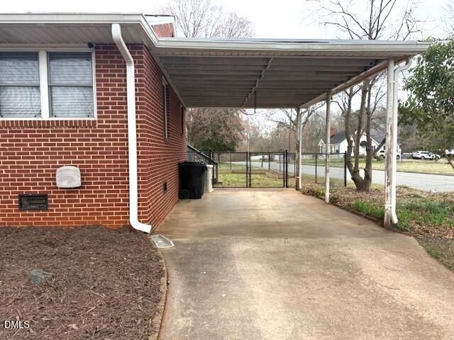 812 Everett Street, Burlington, NC 27215