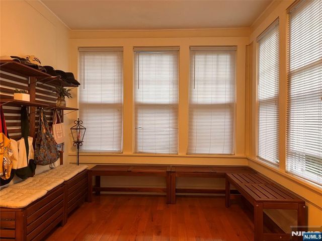 325 Sylvan Avenue, Leonia, NJ 07605