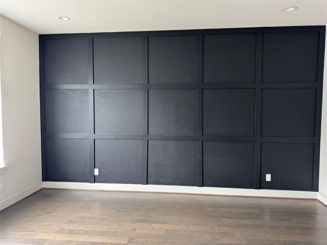 6033 Cypress Street, Houston, TX 77074