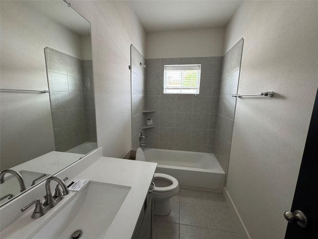 6033 Cypress Street, Houston, TX 77074