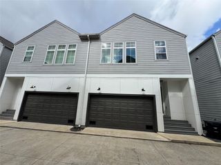 6033 Cypress Street, Houston, TX 77074