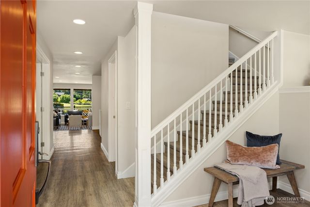 16315 Inglewood Place NE, Kenmore, WA 98028