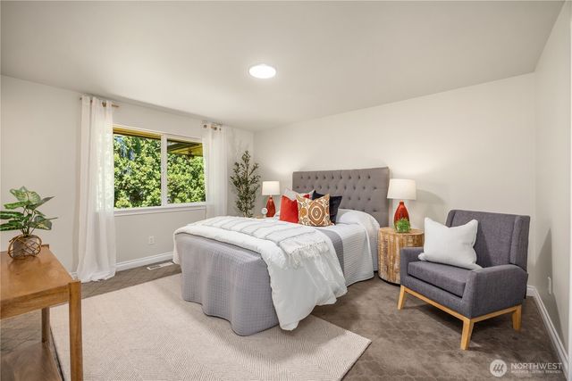 16315 Inglewood Place NE, Kenmore, WA 98028