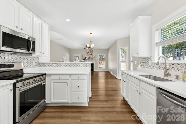 20236 Colony Point Lane, Cornelius, NC 28031
