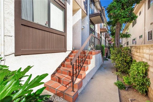 14937 Sherman Way 5, Van Nuys (los Angeles), CA 91405