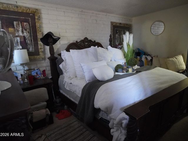 6411 W VERDE Lane, Phoenix, AZ 85033