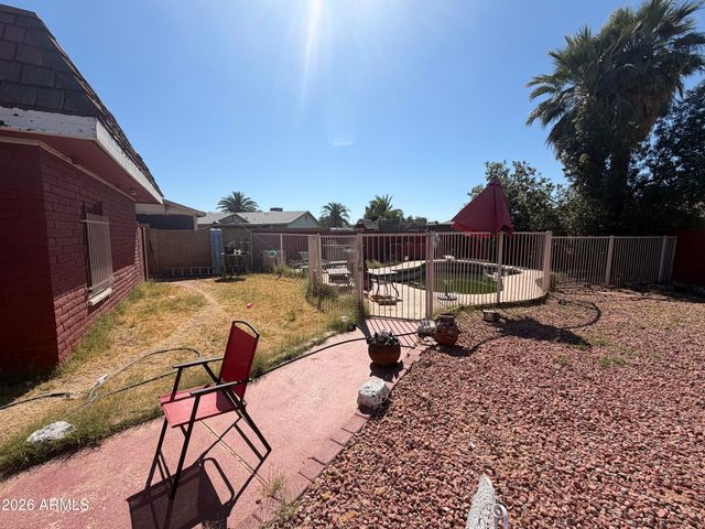 6411 W VERDE Lane, Phoenix, AZ 85033