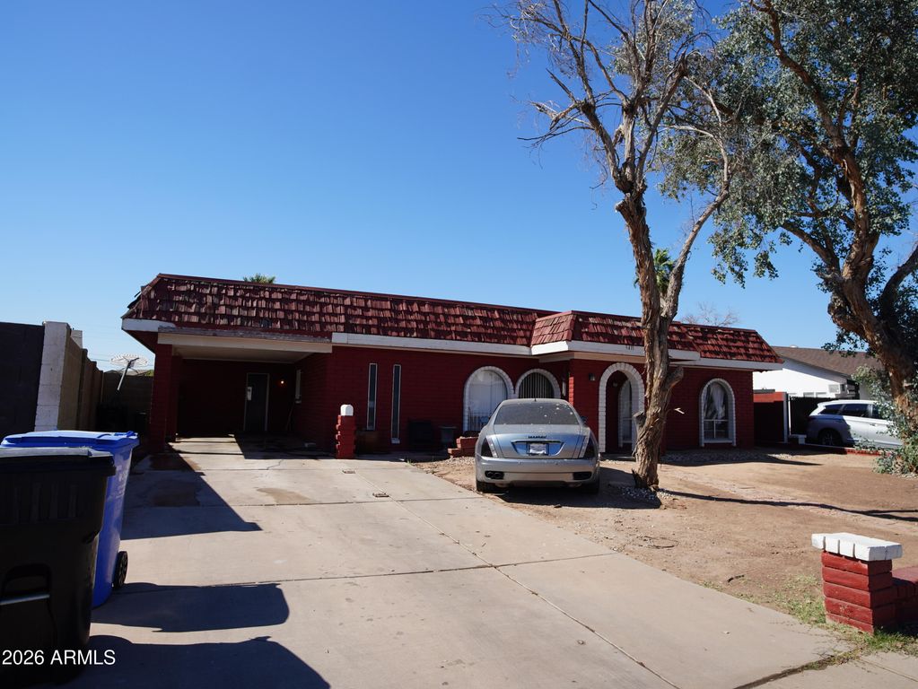 6411 W VERDE Lane, Phoenix, AZ 85033 — photo 3