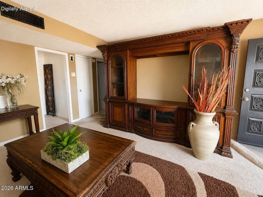 6411 W VERDE Lane, Phoenix, AZ 85033 — photo 4