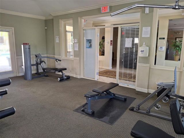 899 W Riverside Drive 611, Coral Springs, FL 33071