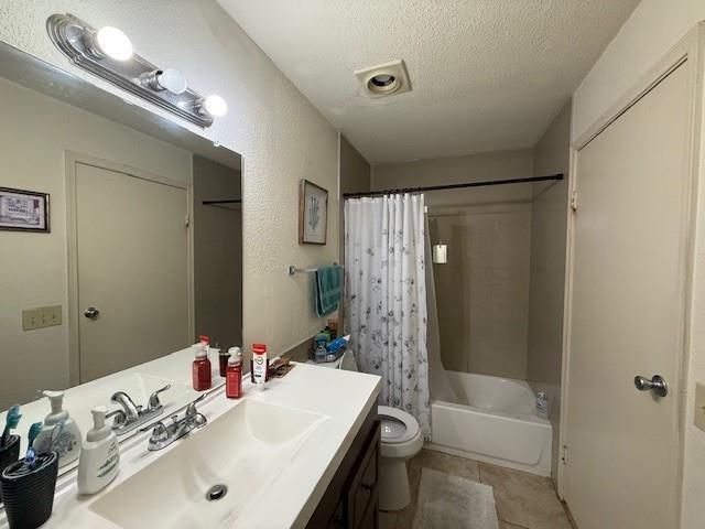 899 W Riverside Drive 611, Coral Springs, FL 33071