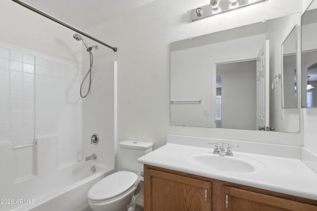 36796 W MONDRAGONE Lane, Maricopa, AZ 85138