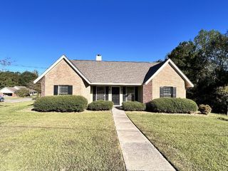 3 E Pecan, Hattiesburg, MS 39402