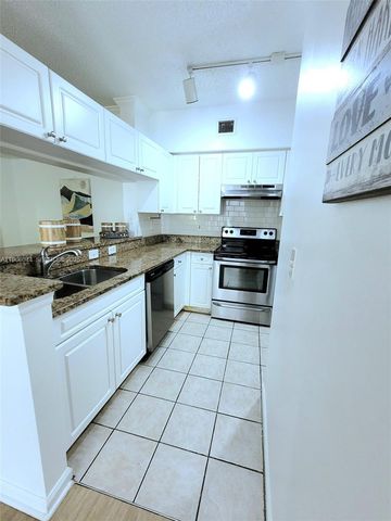 17145 N Bay Rd 4109, Sunny Isles Beach, FL 33160