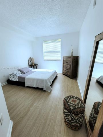 17145 N Bay Rd 4109, Sunny Isles Beach, FL 33160