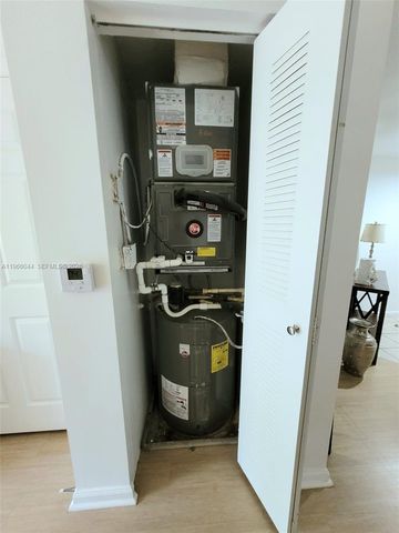 17145 N Bay Rd 4109, Sunny Isles Beach, FL 33160