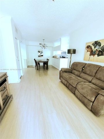 17145 N Bay Rd 4109, Sunny Isles Beach, FL 33160