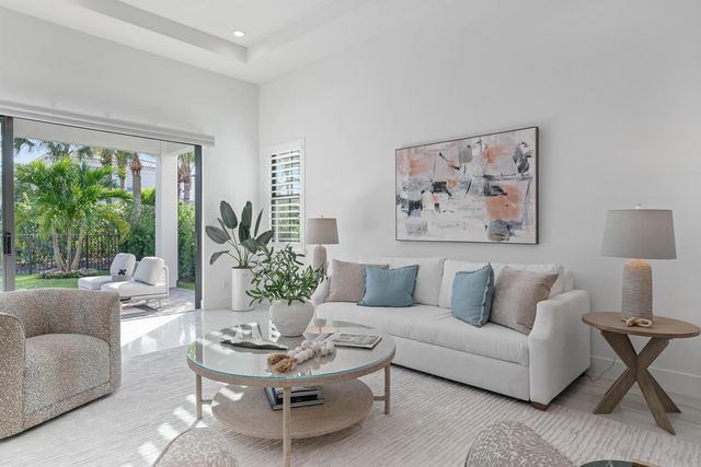 13710 Artisan Circle, Palm Beach Gardens, FL 33418