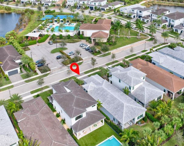13710 Artisan Circle, Palm Beach Gardens, FL 33418
