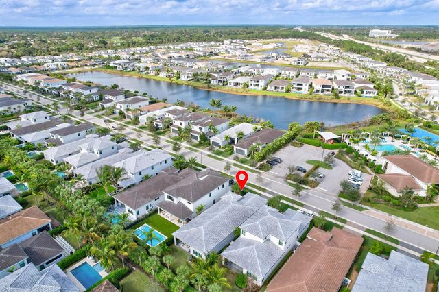 13710 Artisan Circle, Palm Beach Gardens, FL 33418