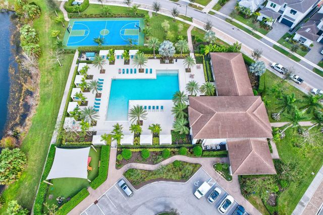 13710 Artisan Circle, Palm Beach Gardens, FL 33418