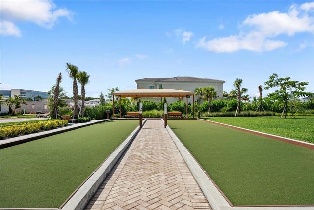 13710 Artisan Circle, Palm Beach Gardens, FL 33418