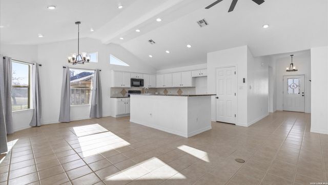 4010 Stahl, San Antonio, TX 78217