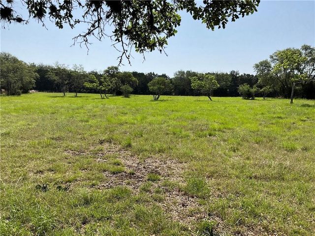 932 Kings Cove DR, Canyon Lake, TX 78133