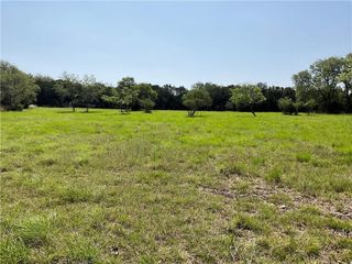 932 Kings Cove DR, Canyon Lake, TX 78133