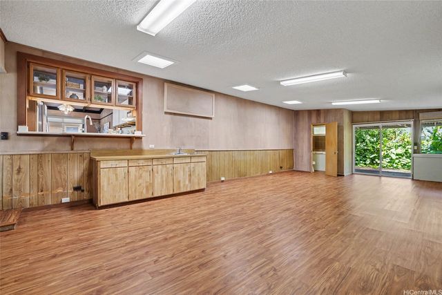3536 Pinao Street, Honolulu, HI 96822