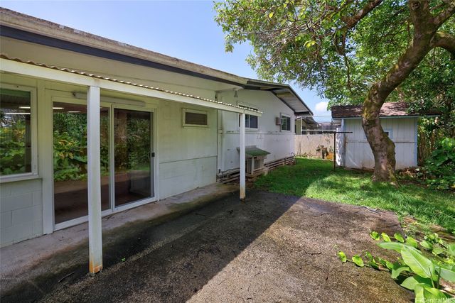 3536 Pinao Street, Honolulu, HI 96822