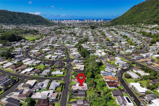 3536 Pinao Street, Honolulu, HI 96822