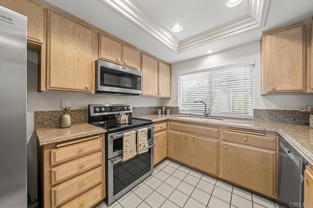 85 Kingston Court W, Coronado, CA 92118