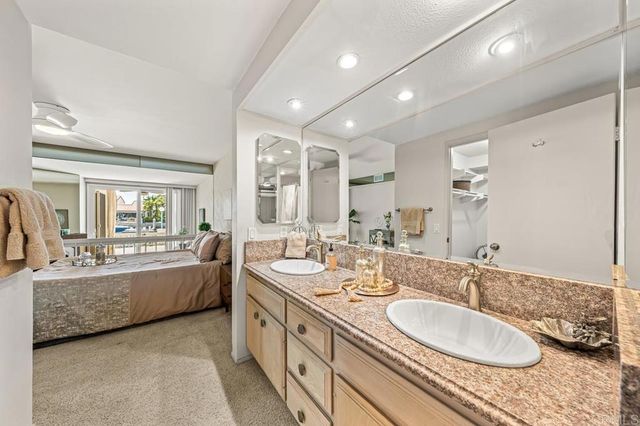 85 Kingston Court W, Coronado, CA 92118