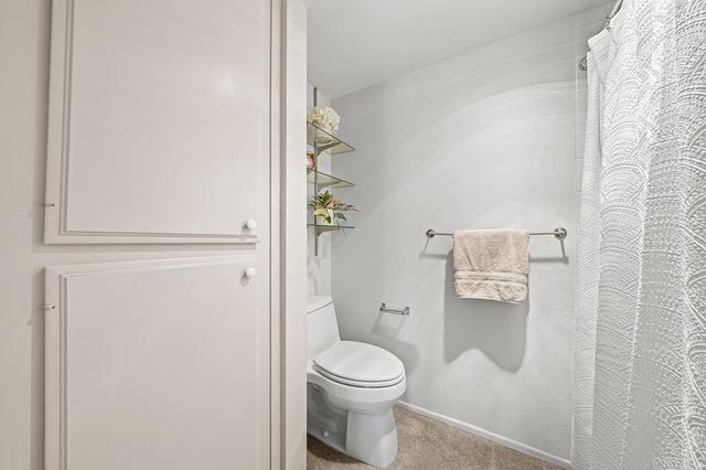 85 Kingston Court W, Coronado, CA 92118