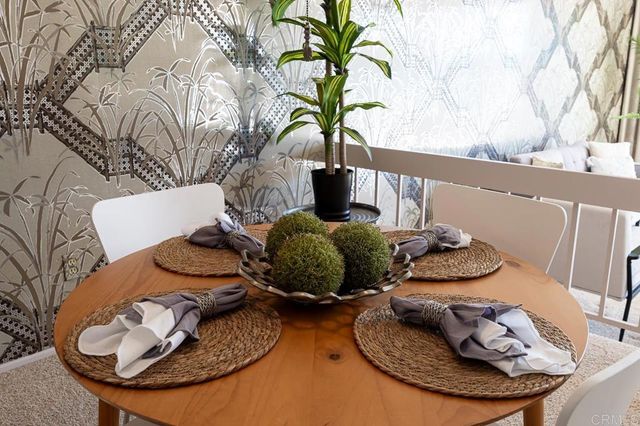 85 Kingston Court W, Coronado, CA 92118