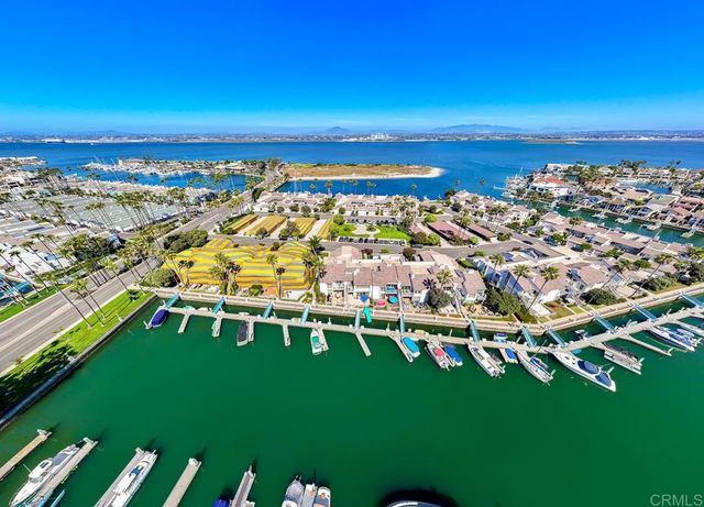 85 Kingston Court W, Coronado, CA 92118