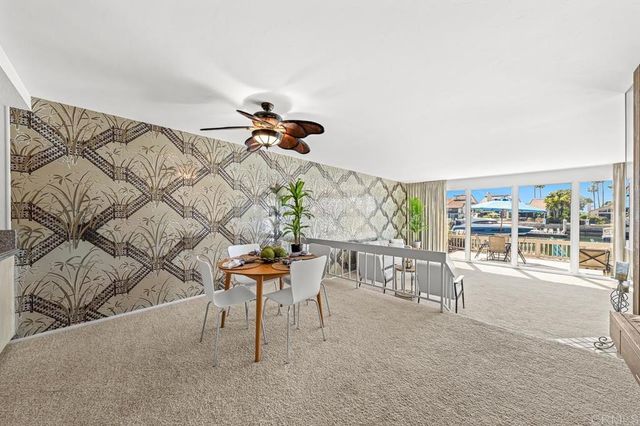 85 Kingston Court W, Coronado, CA 92118