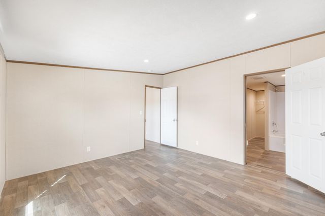 16 Serafin Road, Belen, NM 87002