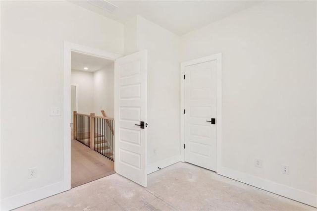962 Mclinden Avenue SE, Smyrna, GA 30080