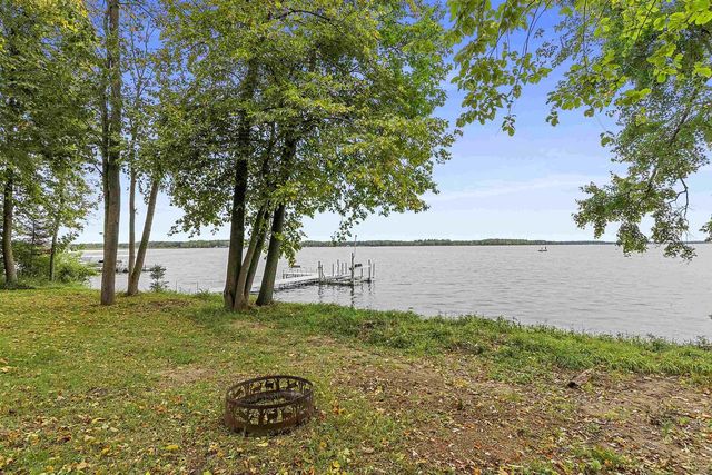 N8234 OAK LANE, Crivitz, WI 54114