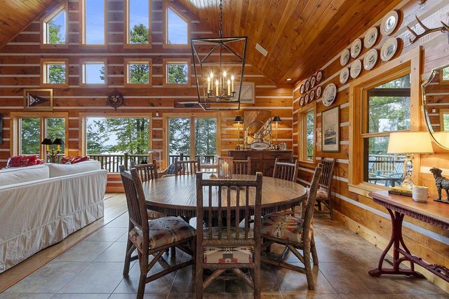 N8234 OAK LANE, Crivitz, WI 54114