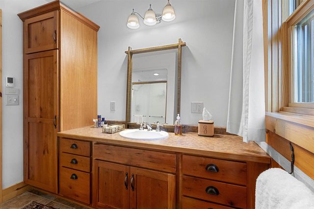 N8234 OAK LANE, Crivitz, WI 54114