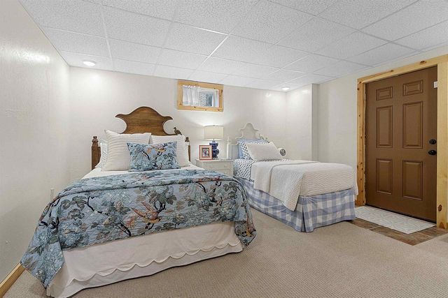 N8234 OAK LANE, Crivitz, WI 54114